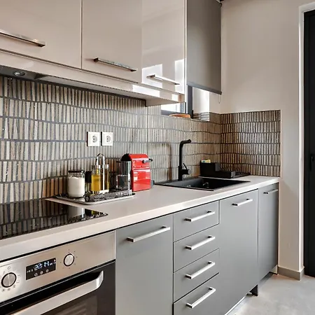 Ecstasy Luxury Apolpaina