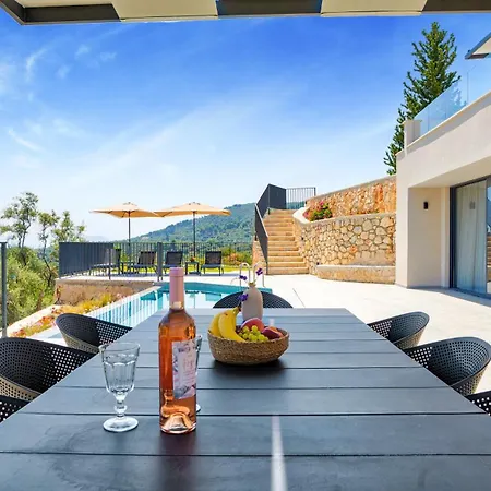 Ecstasy Luxury Απόλπαινα
