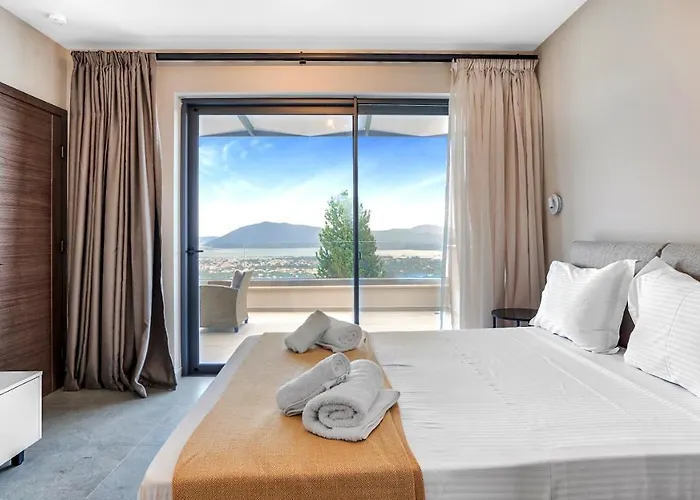 Ecstasy Luxury Villa *