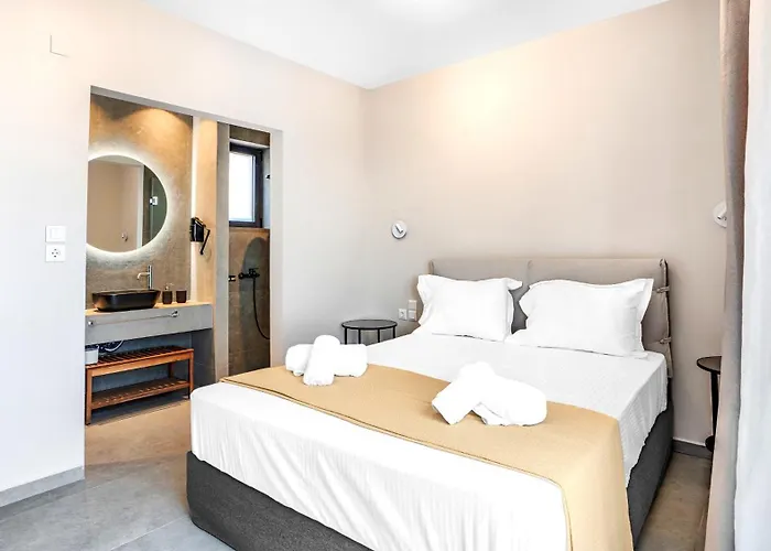 Ecstasy Luxury Apolpaina