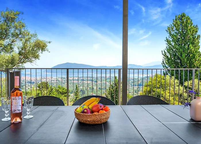 Ecstasy Luxury Villa *